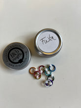 Load image into Gallery viewer, Fripperies &amp; Bibelots - RingOs Stitch Markers